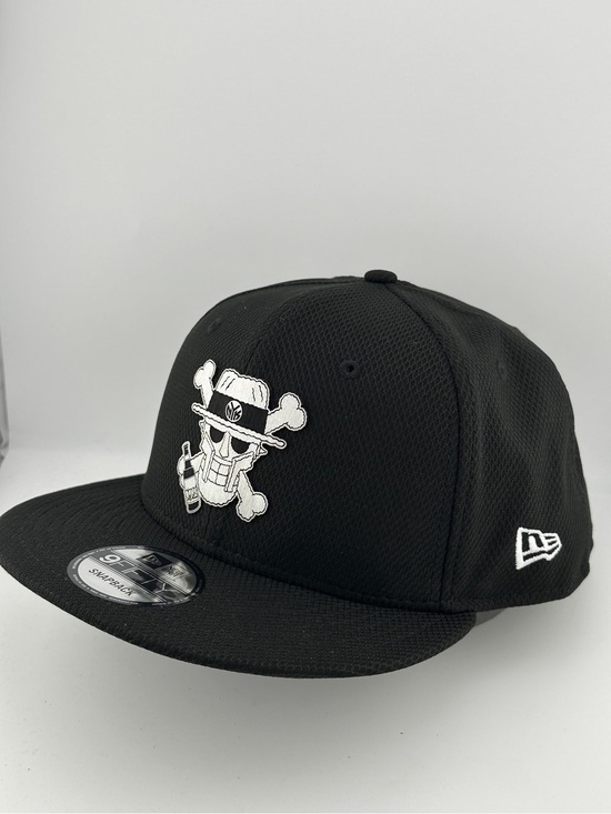 New Era Other - NewEra Black Snapback MF Doom Knicks / One Piece / One Beer Left